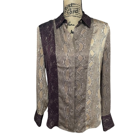 Equipment Tops - Equipment Femme Yvonet Button Down Blouse Top Brown Snakeskin Print Size Small